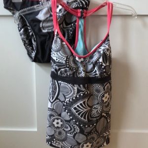 Size small Athleta racer back tanking